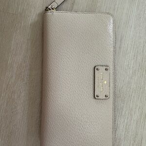 Kate Spade Light Gray Leather Wallet